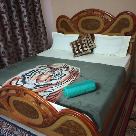 Pratibha Home Stay Джабалпур Екстер'єр фото