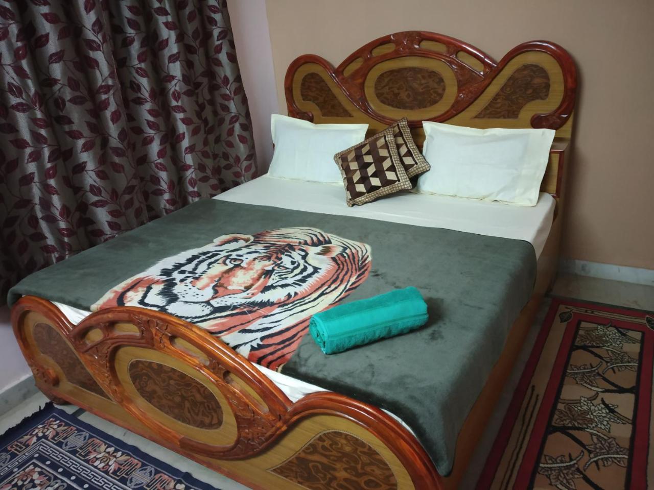 Pratibha Home Stay Джабалпур Екстер'єр фото